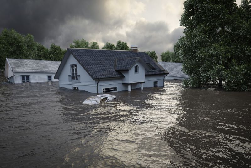 Une maison subit un sinistre et se retrouve sous l'eau après une inondation